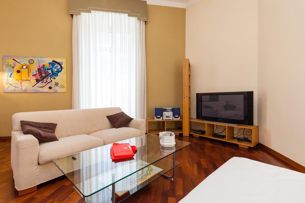 Residenza Duomo 314 Daire Napoli Dış mekan fotoğraf